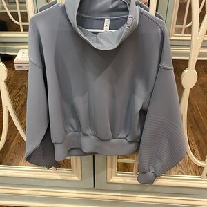 Lululemon Sweatshirt 8